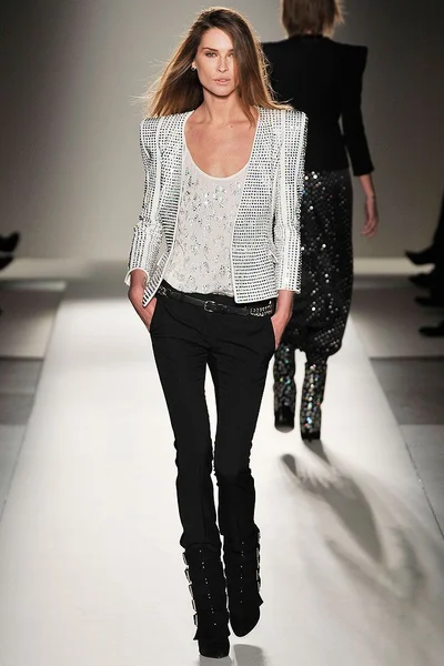 Look 45